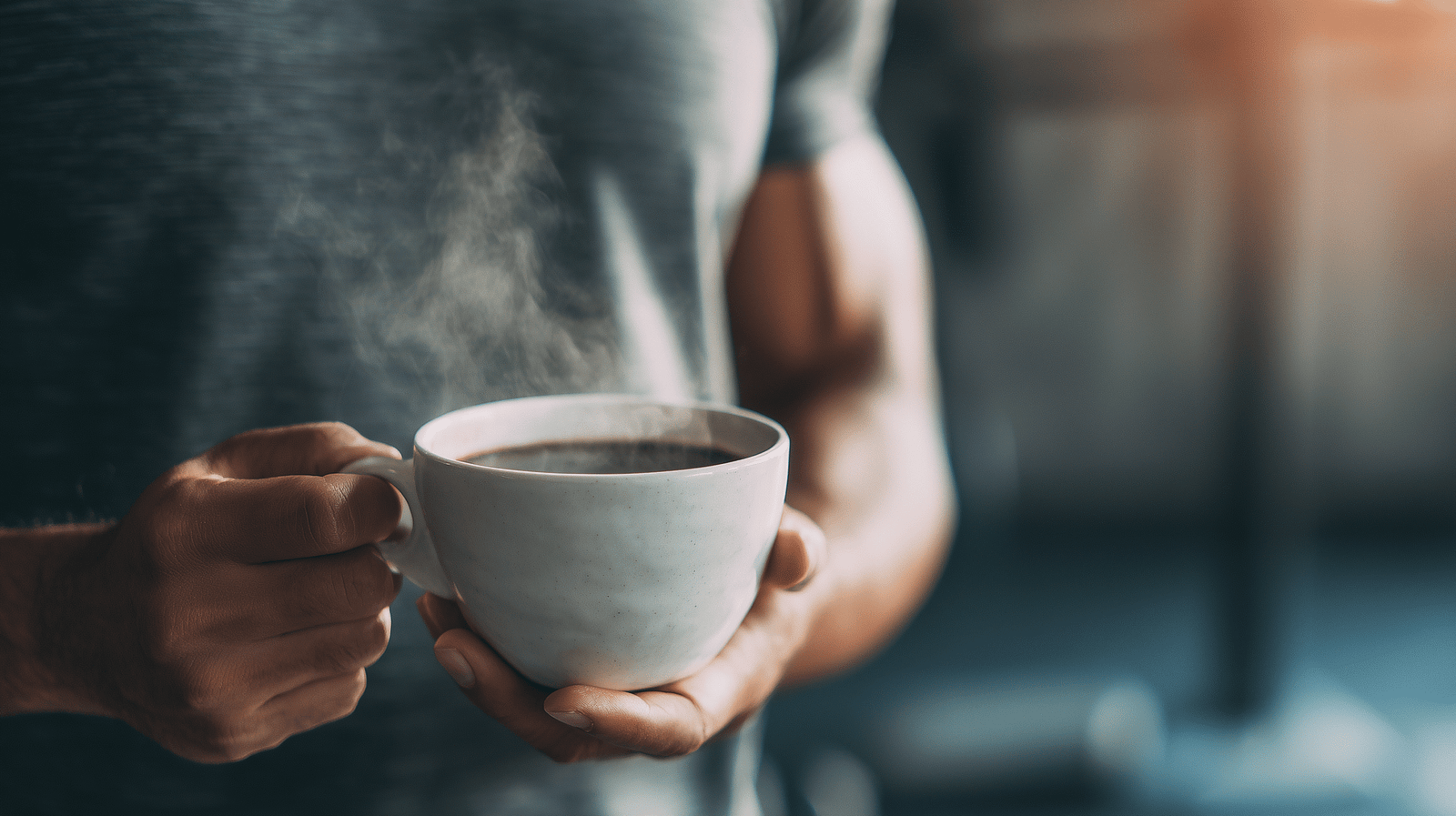 Atleta con energía natural sin café ni estimulantes